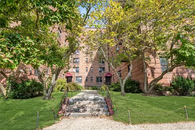 144-11 Sanford Avenue #1H, Flushing, NY 11355 - Photo 1