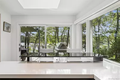 142 Little Fresh Pond Road, Southampton, NY 11968 - Photo 12