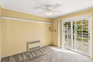 38 Croyden Ln, Hicksville, NY 11801 - Photo 16