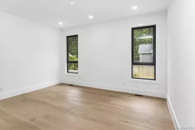 1080 Westminster Avenue, Dix Hills, NY 11746 - Photo 16