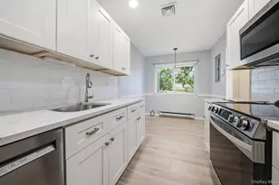 1101 Cabot Ct N, Saint James, NY 11780 - Photo 8