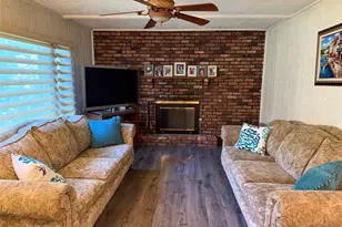 304 Dare Rd, Selden, NY 11784 - Photo 4