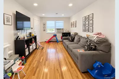7012 141st Street, Flushing, NY 11367 - Photo 10