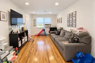 70-12 141st St, Flushing, NY 11367 - Photo 10