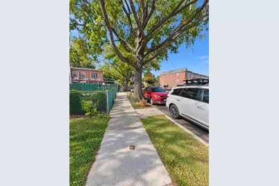 7012 141st Street, Flushing, NY 11367 - Photo 2