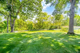 23 McIntosh Dr, Poughkeepsie, NY 12603 - Photo 32