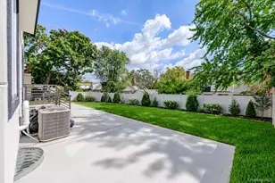 26 Countisbury Ave, Valley Stream, NY 11580 - Photo 34