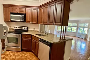 311 Sutton Dr, Mount Kisco, NY 10549 - Photo 8
