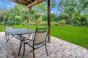 60 Chestnut Ln, Woodbury, NY 11797 - Photo 40