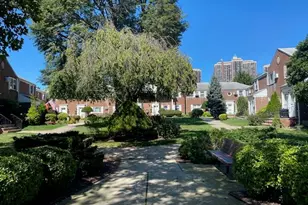 260-45 73rd Ave, Glen Oaks, NY 11004 - Photo 2