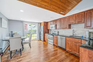 370 Grand Blvd, Deer Park, NY 11729 - Photo 10