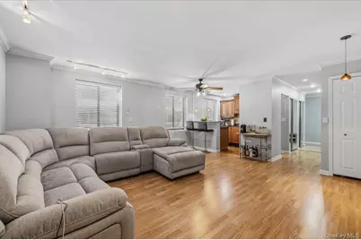 425 Shore Road #2D, Long Beach, NY 11561 - Photo 2