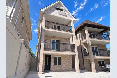 7-17 College Place, College Point, NY 11356 - Photo 6