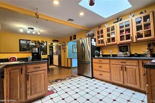 29 Kinry Rd, Poughkeepsie, NY 12603 - Photo 12