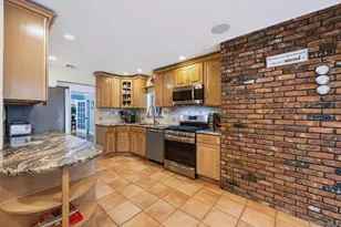 281 Town Line Rd, East Northport, NY 11731 - Photo 10