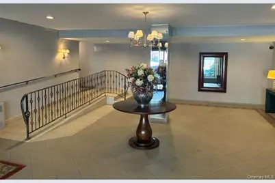 241-20 Northern Blvd #2C, Douglaston, NY 11362 - Photo 2