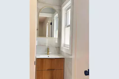 7330 244th Street, Little Neck, NY 11362 - Photo 10