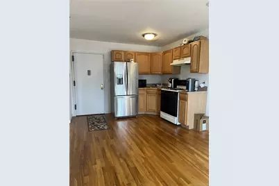 4325 215 Street #2F, Bayside, NY 11361 - Photo 6