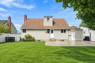 15 Scholl Dr, Farmingdale, NY 11735 - Photo 24