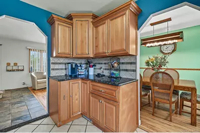 15 Scholl Drive, Farmingdale, NY 11735 - Photo 12