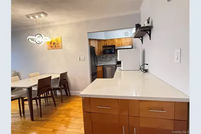 170-20 Crocheron Avenue #203, Flushing, NY 11358 - Photo 4
