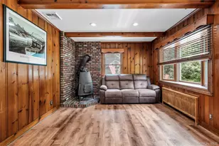 17 Hawkins Ln, Brookhaven, NY 11719 - Photo 10