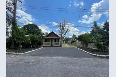 25 Highland Avenue, Monticello, NY 12701 - Photo 2