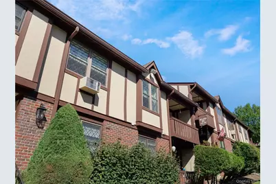 461 Sierra Vista Lane, Valley Cottage, NY 10989 - Photo 20