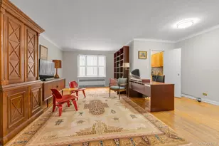 83-33 Austin St, Kew Gardens, NY 11415 - Photo 2