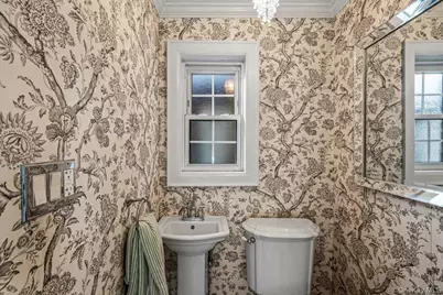 5 Ash Street, Floral Park, NY 11001 - Photo 14