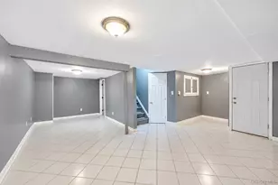 38 Waterford Dr, Wheatley Heights, NY 11798 - Photo 26