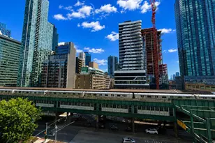 24-15 Queens Plaza N, Long Island City, NY 11101 - Photo 32