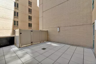 24-15 Queens Plaza N #6B, Long Island City, NY 11101 - Photo 26