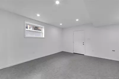 931 E 232nd Street, Bronx, NY 10466 - Photo 24