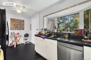 20-27 31st St, Astoria, NY 11105 - Photo 4