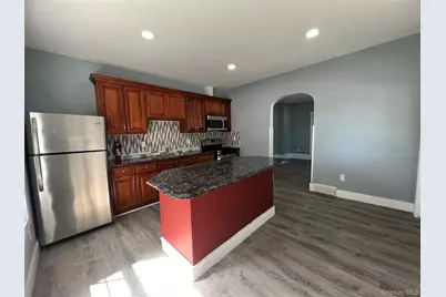 20 W Broome Street #1, Port Jervis, NY 12771 - Photo 4