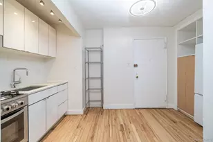 46-01 39th Ave, Sunnyside, NY 11104 - Photo 4