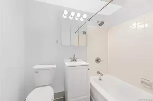 80 La Salle St, New York, NY 10027 - Photo 16