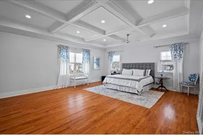 299 Stratton Road, New Rochelle, NY 10804 - Photo 24