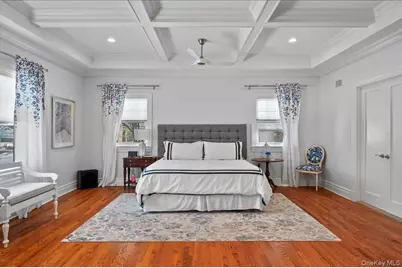 299 Stratton Road, New Rochelle, NY 10804 - Photo 22