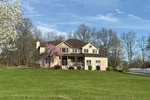 48 High Meadow Rd, Campbell Hall, NY 10916 - Photo 2