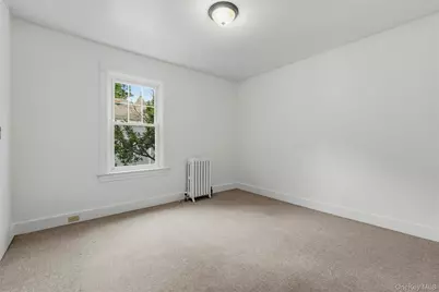 9 Desmond Avenue, Bronxville, NY 10708 - Photo 16