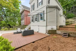 9 Desmond Ave, Bronxville, NY 10708 - Photo 2