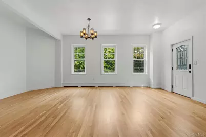 9 Desmond Avenue, Bronxville, NY 10708 - Photo 6