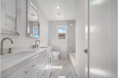 3280 Elliott Boulevard, Oceanside, NY 11572 - Photo 16