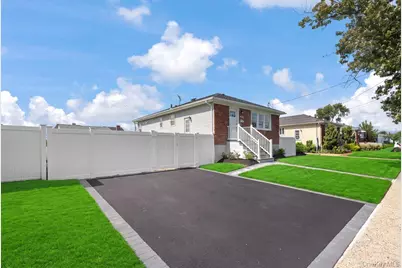 3280 Elliott Boulevard, Oceanside, NY 11572 - Photo 2