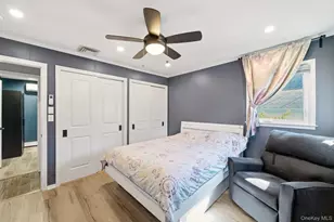 90 Conklin St, Farmingdale, NY 11735 - Photo 12