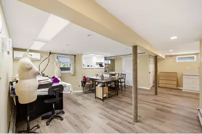 90 Conklin Street, Farmingdale, NY 11735 - Photo 20