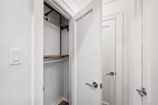 663 Locust St, Fleetwood, NY 10552 - Photo 14
