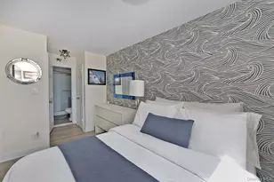 370 W Broadway, Long Beach, NY 11561 - Photo 20